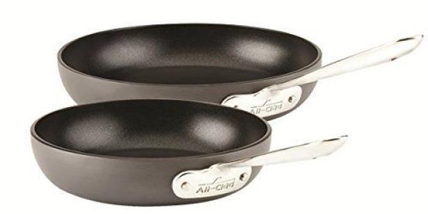 https://food.fnr.sndimg.com/content/dam/images/food/products/2020/1/17/rx_8-inch-and-10-inch-nonstick-fry-pan-set.jpeg.rend.hgtvcom.616.308.suffix/1579298593991.jpeg