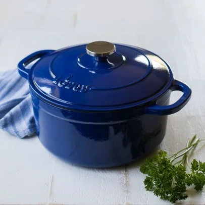 Amazon Basics Small Enameled Cast Iron Dutch Oven Lodge Cast Iron