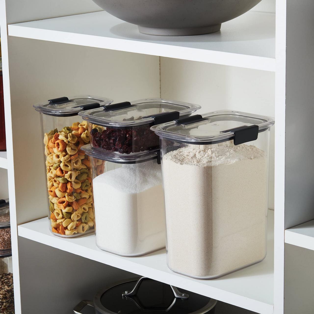 https://food.fnr.sndimg.com/content/dam/images/food/products/2021/1/27/rx_rubbermaid-brilliance-pantry-organization--food-storage-containers-with-airtight-lids.jpeg.rend.hgtvcom.1280.1280.suffix/1611773497423.jpeg