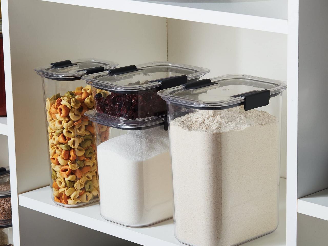 Rubbermaid BRILLIANCE Food Storage Containers - Powered By Mom