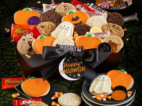 10 Halloween Gift Baskets to Treat Yourself to This Year