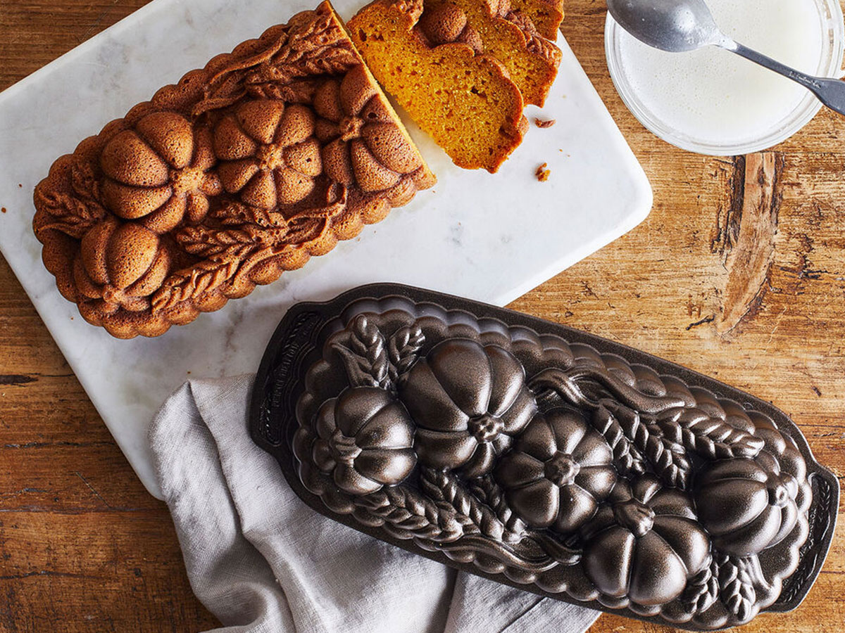 Nordic Ware Williams-Sonoma Pumpkin Harvest Patch Baking Loaf Pan NordicWare