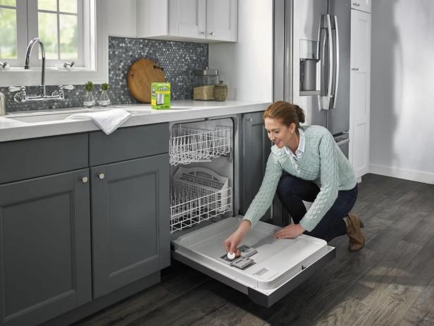 12 Essential Products to Perfect Your Dishwashing Routine - Clean