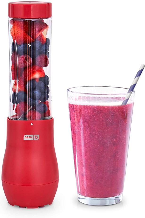 https://food.fnr.sndimg.com/content/dam/images/food/products/2021/12/13/rx_dash-mighty-mini-blender.jpeg.rend.hgtvcom.616.924.suffix/1639434308696.jpeg