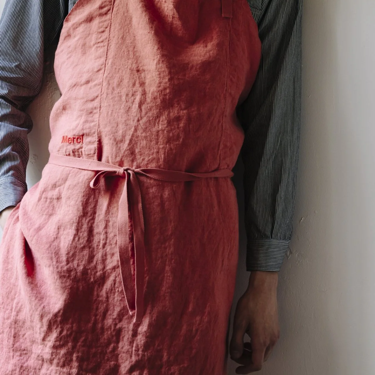 Fancy aprons for sale cheap