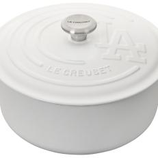 MLB Dodgers 7 1/4 qt. Signature Round Dutch Oven w/ SS Knob (with logo and legal line)