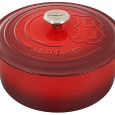 MLB Red Sox  7 1/4 qt. Signature Round Dutch Oven w/ SS Knob (with logo and legal line)