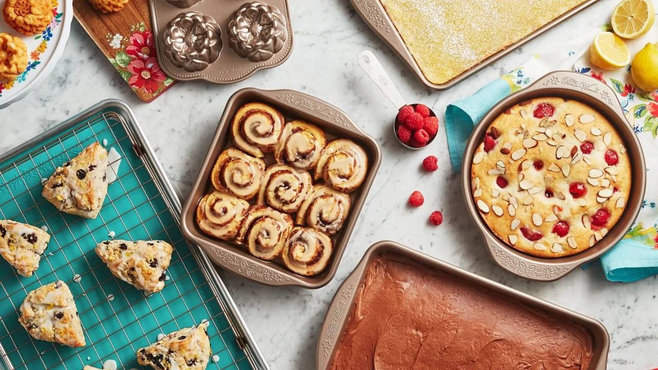Pioneer woman baking pans discount