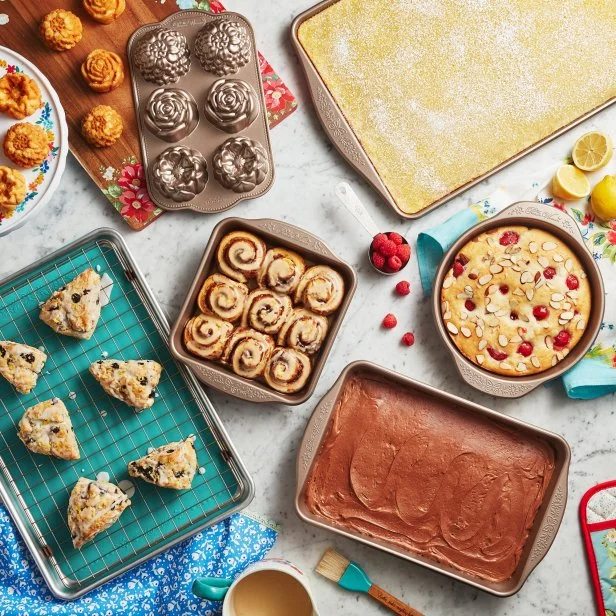 Sheet Pan Cake Baking Pans Walmart Pioneer Woman Launches New