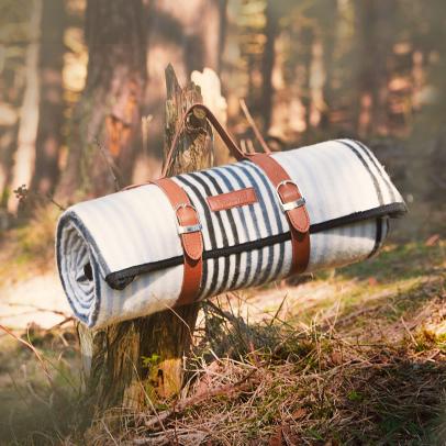 10 Best Picnic Blankets FN Dish Behind the Scenes Food Trends
