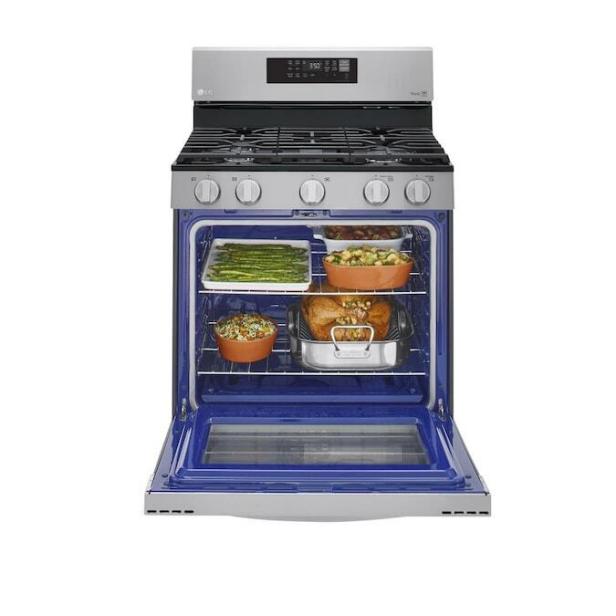 https://food.fnr.sndimg.com/content/dam/images/food/products/2021/8/13/rx_lg-airfry-smart-wi-fi-enabled-30-inch-oven.jpeg.rend.hgtvcom.616.616.suffix/1628885147495.jpeg