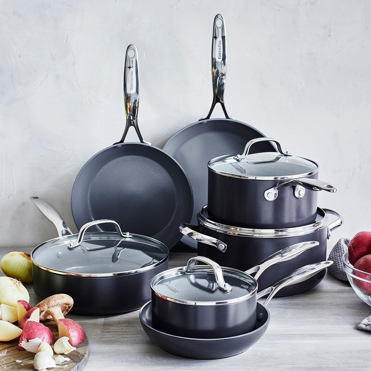 Metal Handle Aluminium Kitchen Cooking Pan Saucepan Pot Set Value Cookware 
