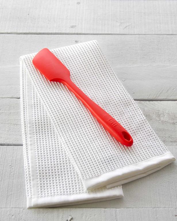 Inexpensive kitchen utensils