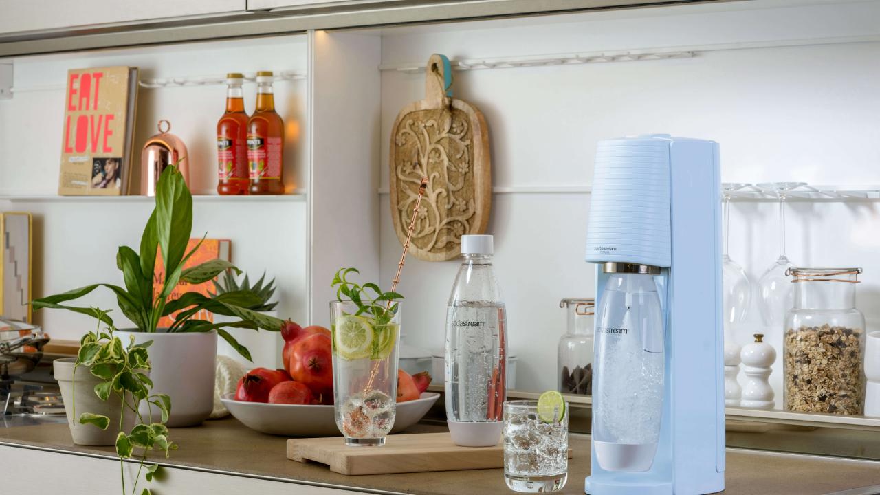 A SodaStream Buying Guide For Anyone Who Likes Seltzer