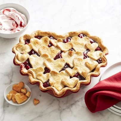 Pioneer Woman Heart Shaped Pie Dish Pioneer Woman Mini Hearts