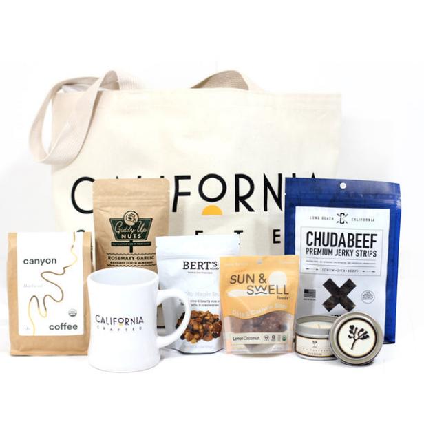 Coffee Gift Guide for the Coffee Lover - Fresh Mommy Blog