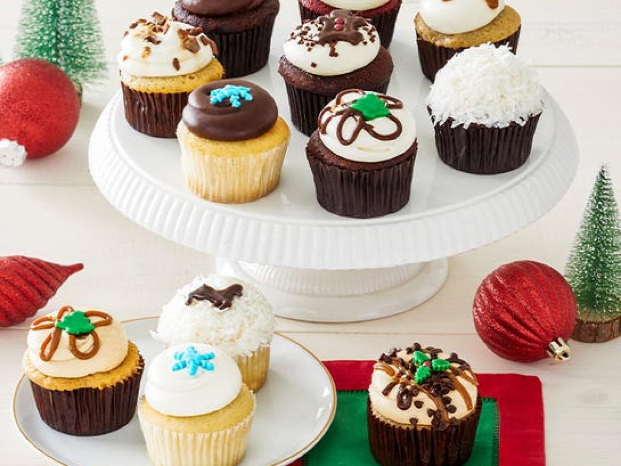 17 Kitchen Essentials for Baking Christmas Desserts—Starting at $2