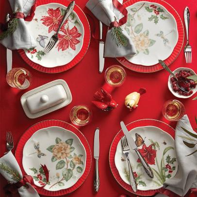 15 Best Christmas China Patterns 2023 Holiday Recipes Menus