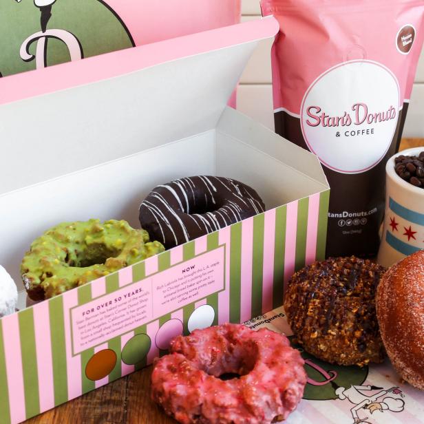 https://food.fnr.sndimg.com/content/dam/images/food/products/2022/11/3/rx_donuts--coffee-lovers-gift-pack.jpeg.rend.hgtvcom.616.616.suffix/1667495219888.jpeg