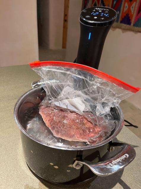 https://food.fnr.sndimg.com/content/dam/images/food/products/2022/3/8/fn_sous-vide-testing-photo-3.jpg.rend.hgtvcom.476.635.suffix/1646765350242.jpeg