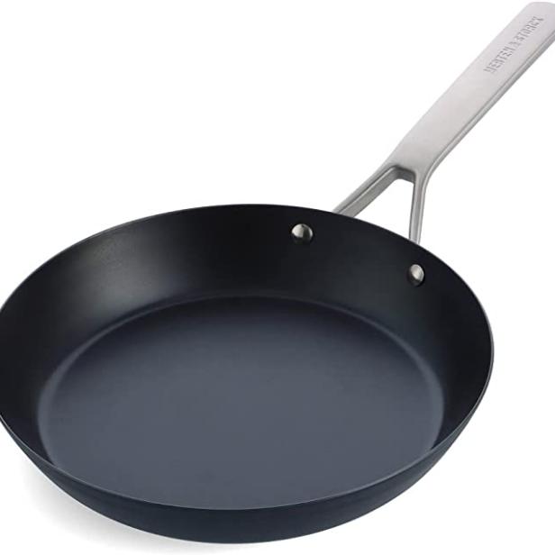 Cuisinart Carbonware Carbon-Steel Frying Pan Review: Affordable Nonstick  for Induction Cooktops