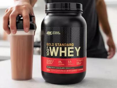 8 of the Best Protein Powders for Women
