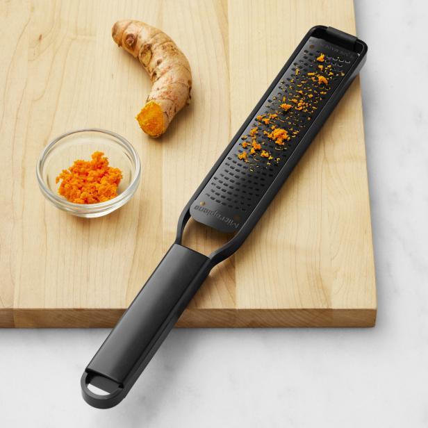 https://food.fnr.sndimg.com/content/dam/images/food/products/2023/10/24/rx_williamssonoma_black-sheep-series-high-precision-zester.jpeg.rend.hgtvcom.616.616.suffix/1698173217424.jpeg