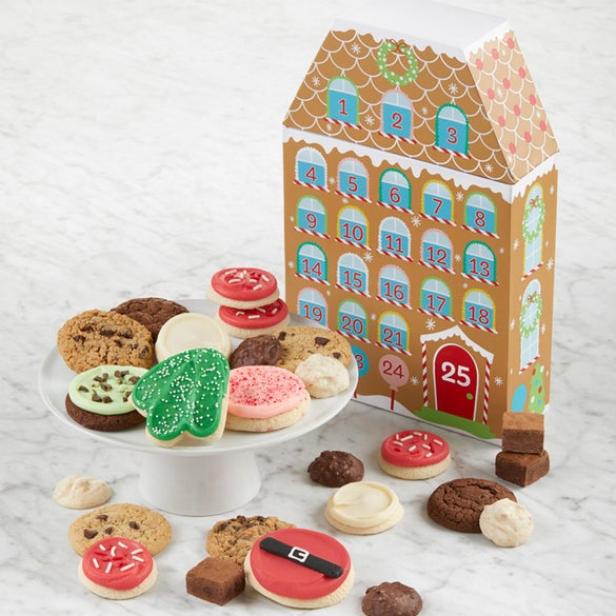 Music Box Cookie Tin is Truly 'Note-Able