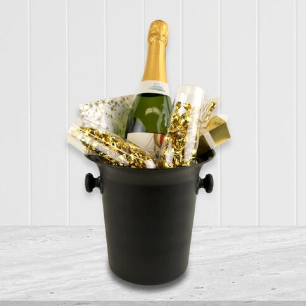 Best Wine Gift Baskets 2022, Food Network Gift Ideas