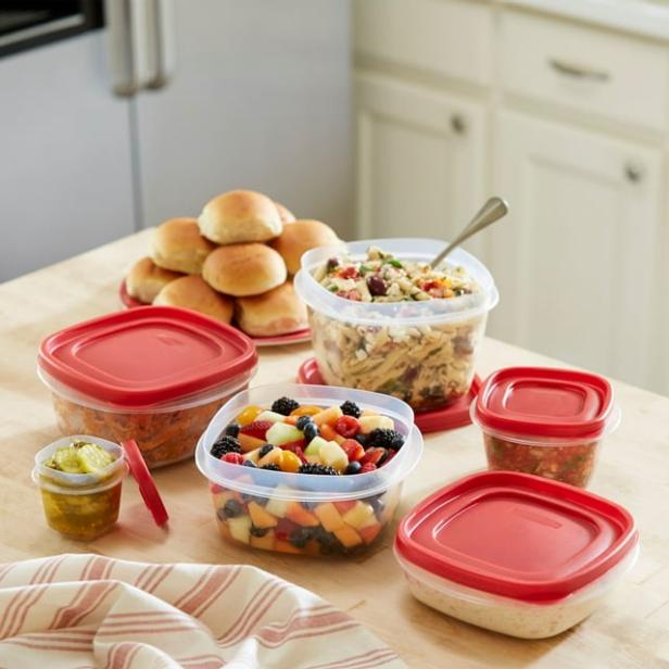 Shoppers Are Buying These On-Sale Food Storage Containers