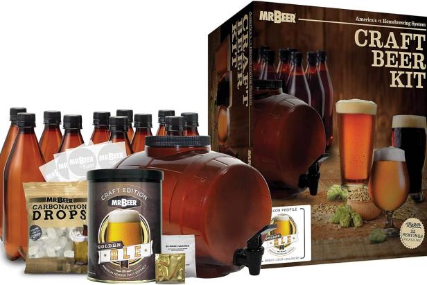 Top 10 Beer Lover Gifts For the Craft Brew Enthusiast Who Has Everything