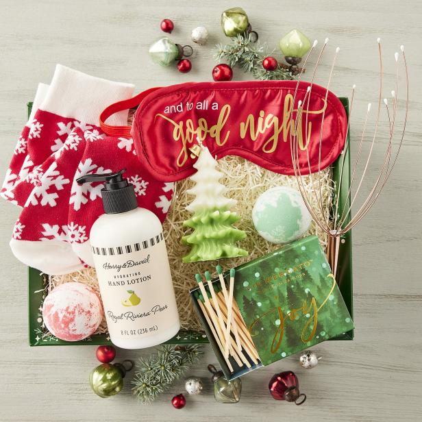 https://food.fnr.sndimg.com/content/dam/images/food/products/2023/11/27/rx_harrydavid_classic-holiday-self-care-gift-box.jpeg.rend.hgtvcom.616.616.suffix/1701109093738.jpeg
