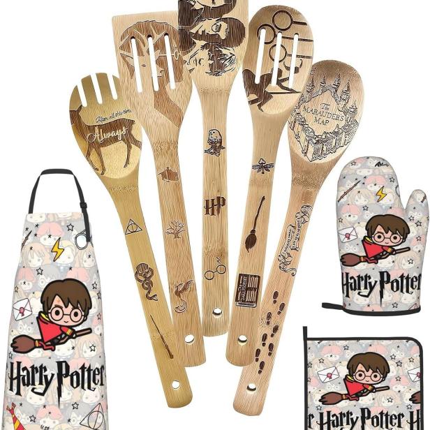 35 Harry Potter gifts for in the kitchen under $35