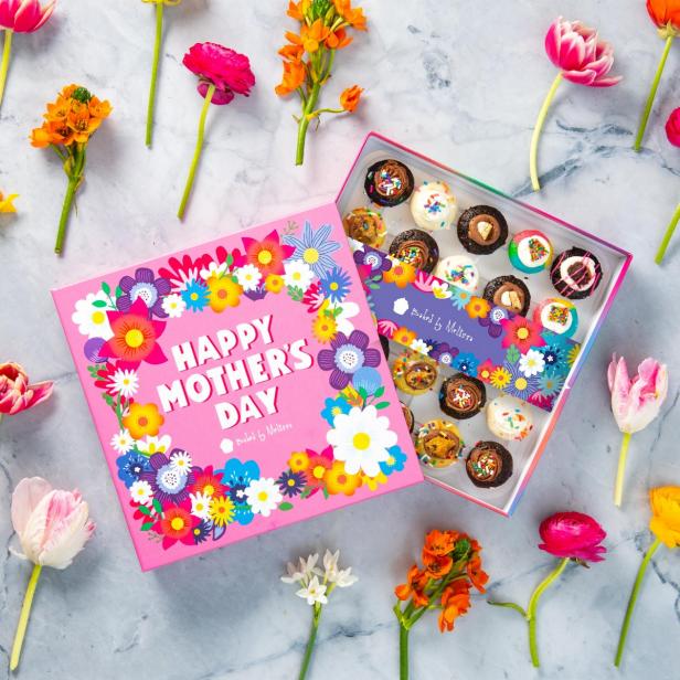 10 Sweet and Simple Mother's Day Gift Wrapping Ideas