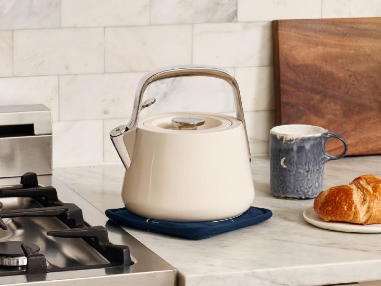 https://food.fnr.sndimg.com/content/dam/images/food/products/2023/4/26/rx_caraway-whistling-tea-kettle.jpeg.rend.hgtvcom.1280.960.suffix/1682522227516.jpeg
