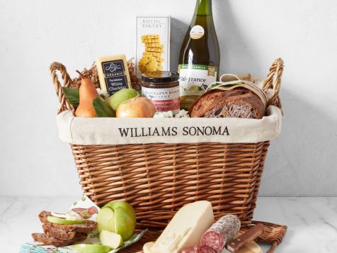 15 Beautiful and Delicious Gourmet Food Gift Baskets