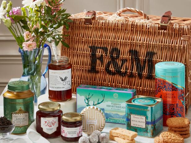 Mom-Themed Gift Baskets Filled with Sweets + Snacks