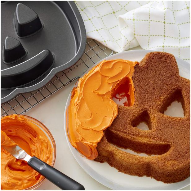 Halloween baking pans shop