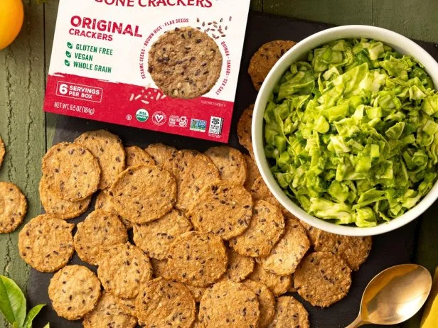 The Healthiest Crackers You Can Buy