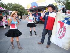 Team Lone Star hawks for customers, as seen on Food Network's The Great Food Truck Race, Season 5.