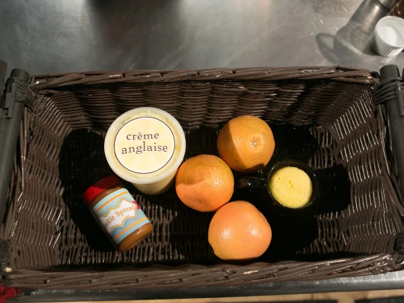 The dessert round mystery ingredients are: cookie spread, creme anglaise, grapefruit and microwave mug cupcakes, as seen on Food Network's Chopped, Season 21.