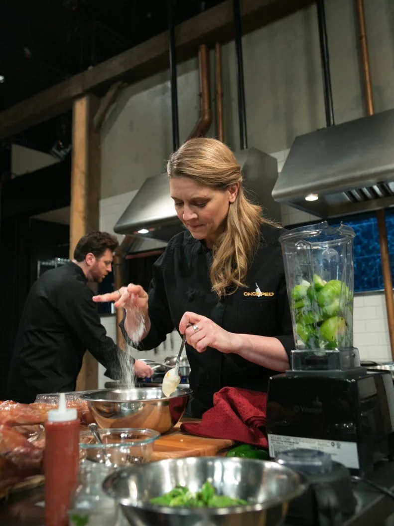 Chefs Scott Conant and Amanda Freitag as they work on their dishes that must include: whole suckling pig, kebab sauces, fiddlehead ferns and fresh corn tortillas, as seen on Food Network's Chopped After Hours, Season 21.