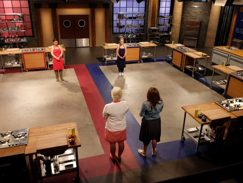 Hosts, Rachael Ray and Chef Anne Burrell, with finalist competitors, JWoww and Kendra Wilkinson in the kitchen as seen on Food Network’s Worst Cooks In America: Celebrity Edition, Season 7.