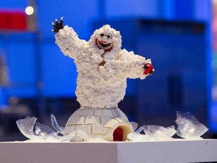 When Does Cake Wars Christmas 2021 Start The Most Successful Seasonal Displays From Cake Wars Christmas Cake Wars Food Network