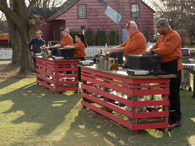 Chopped host Ted Allen with chefs: Ash Fulk, Angie Mar, Mike Davis and Phil Johnson, as seen on Food Network's Chopped, Grill Masters Special.