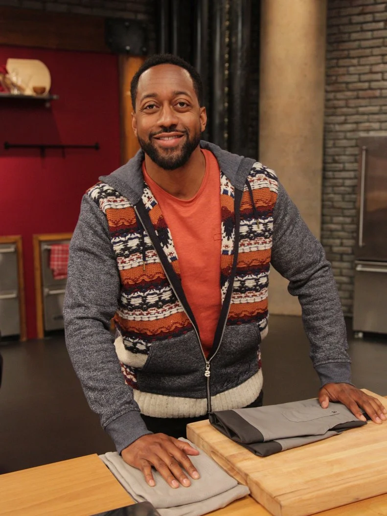 Contestant Jaleel â  Urkelâ   White in the kitchen, as seen on Food Networkâ  s Worst Cooks in America: Celebrity Edition, Season 7.
