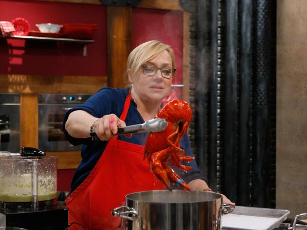 Nicole tackles a lobster