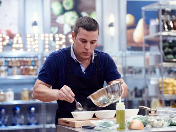 Comeback Kitchen: Second Chance at First Place | Food Network Star ...