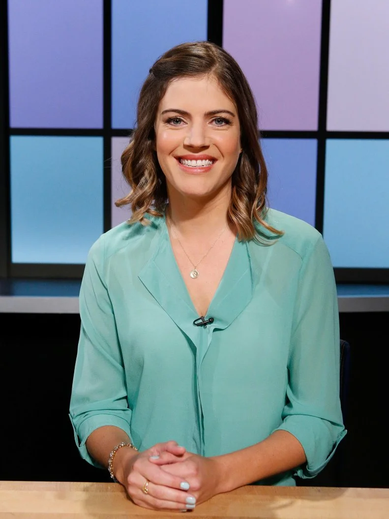 Judge Siri Daly poses, as seen on Food Network's Chopped Junior, Season 3.
