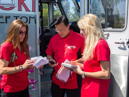 The Great Food Truck Race Season 7 Fortune Cooking The Great Food Truck Race Hosted By Tyler Florence Food Network